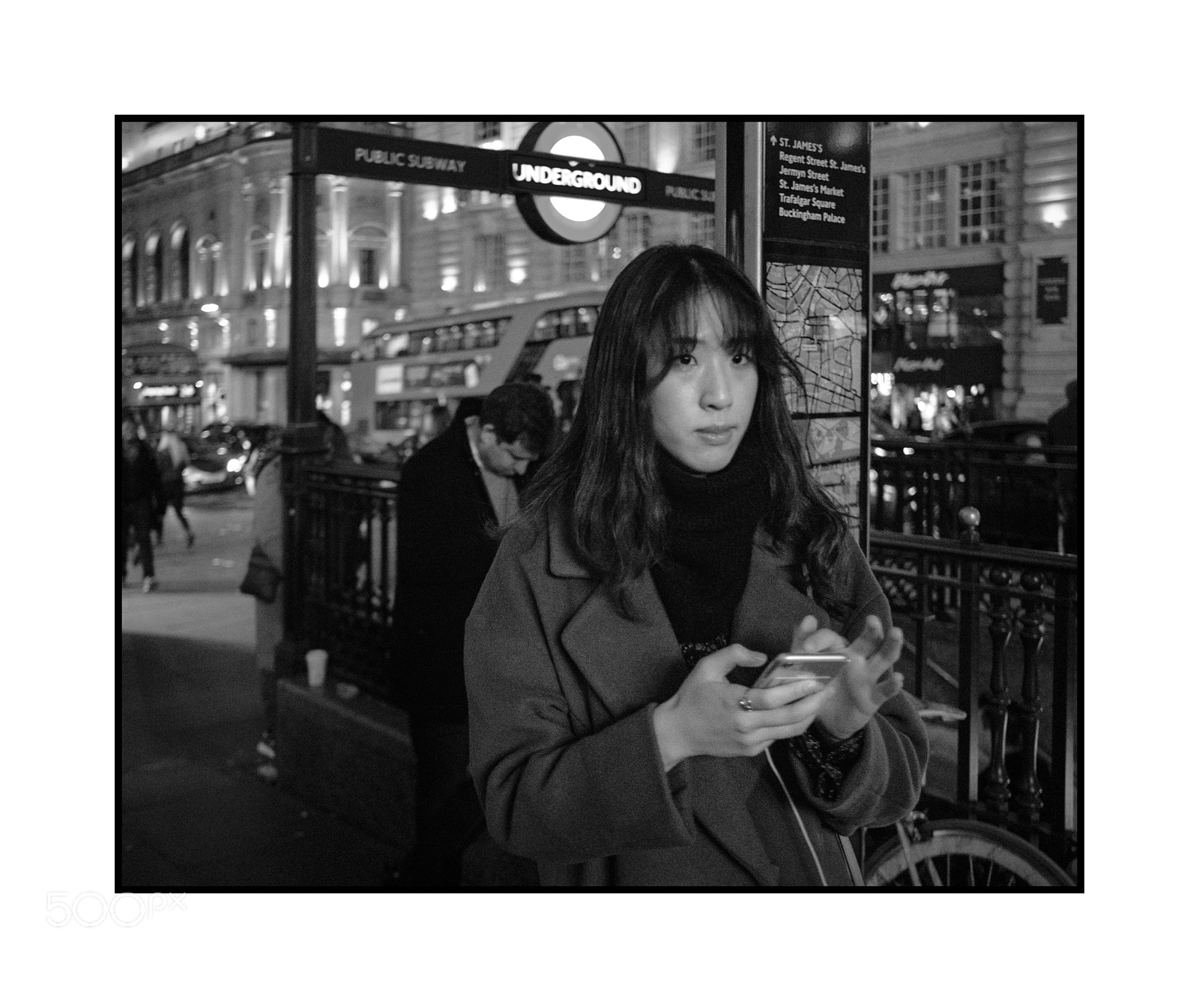 Fujifilm X-Pro2 sample photo. Young tourist london photography