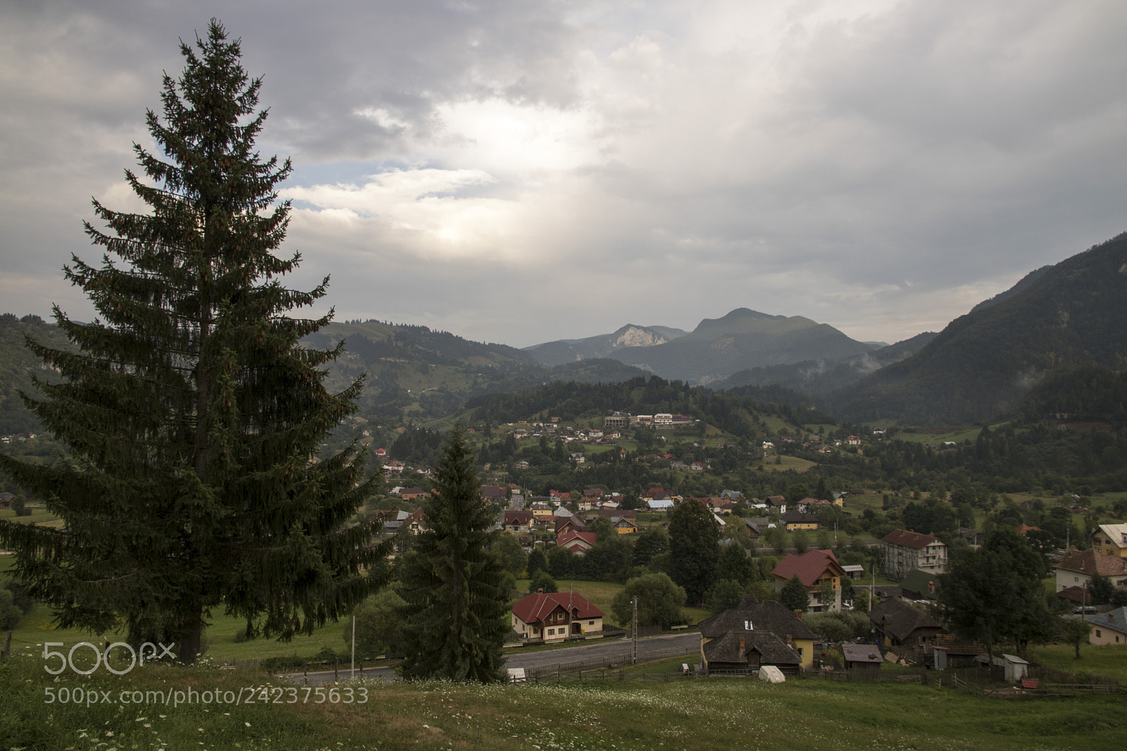 Canon EOS 760D (EOS Rebel T6s / EOS 8000D) sample photo. Rucar - romania photography