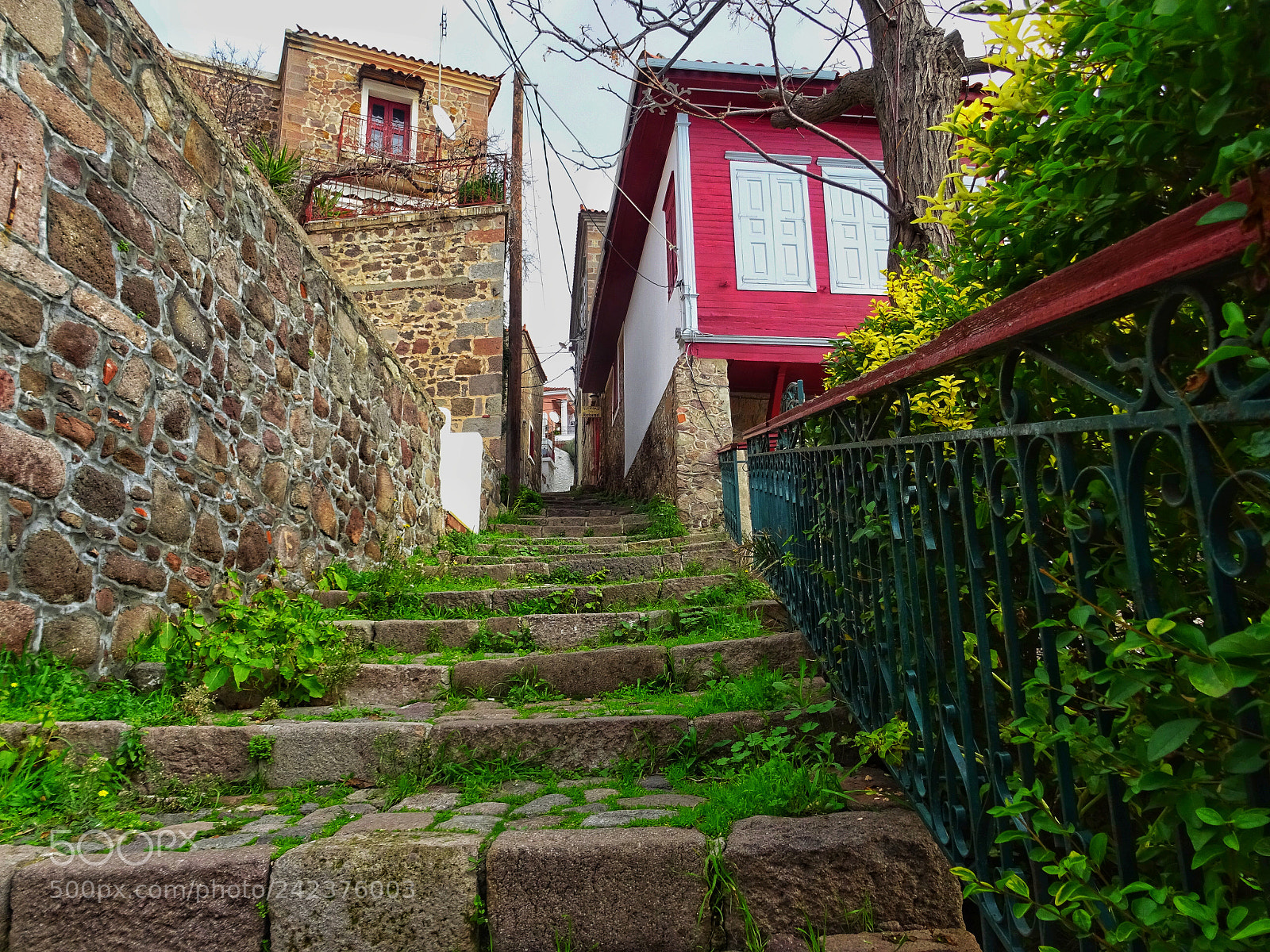 Sony DSC-HX60 sample photo. Footpath through the molyvos photography