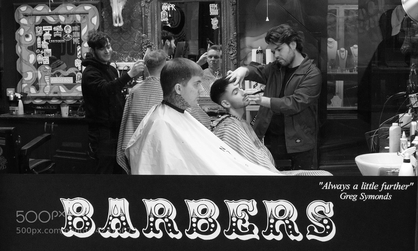 Panasonic Lumix DMC-FZ1000 sample photo. Arcade barber shop photography