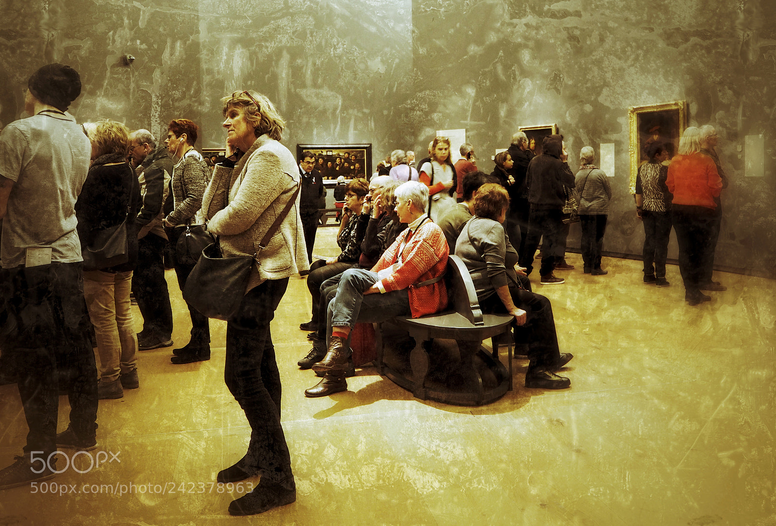 Olympus OM-D E-M10 II sample photo. Art lovers photography