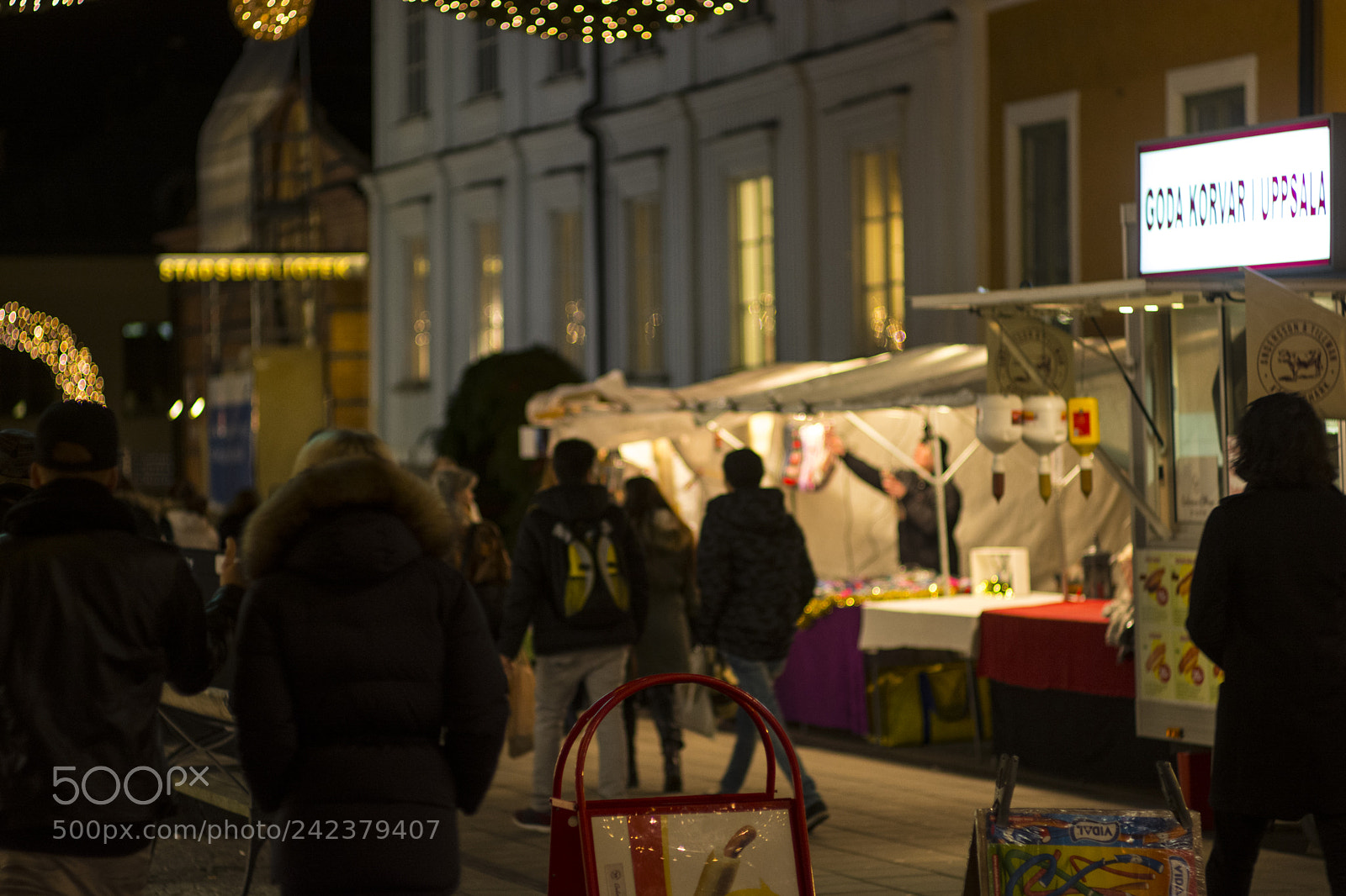 Nikon D7100 sample photo. The christmas stands in photography