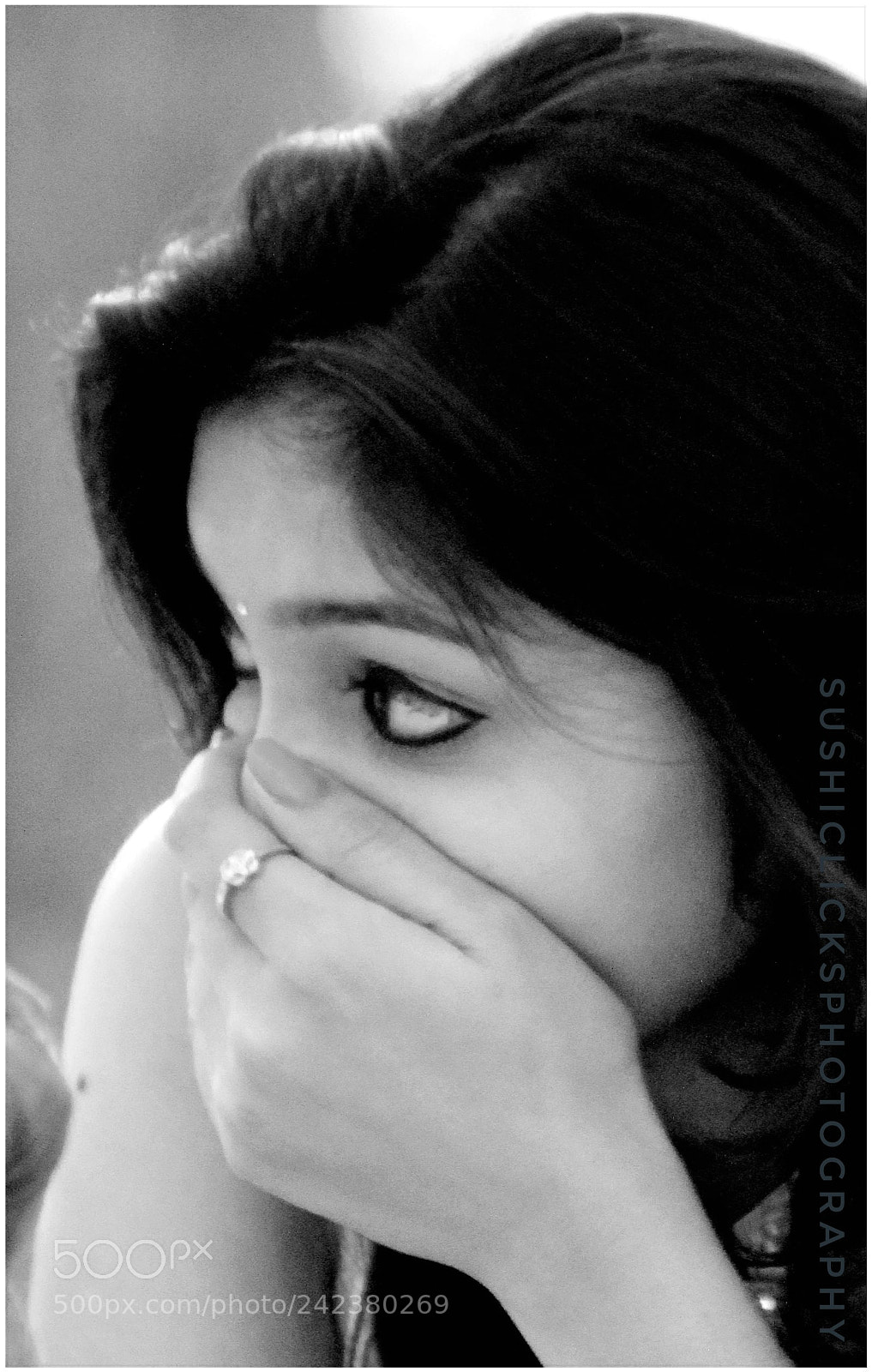 Canon EOS 550D (EOS Rebel T2i / EOS Kiss X4) sample photo. Dhunika photography