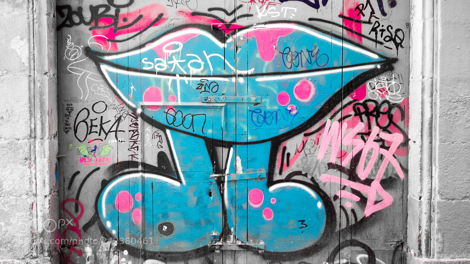 Fujifilm X-Pro2 sample photo. Street art x photography