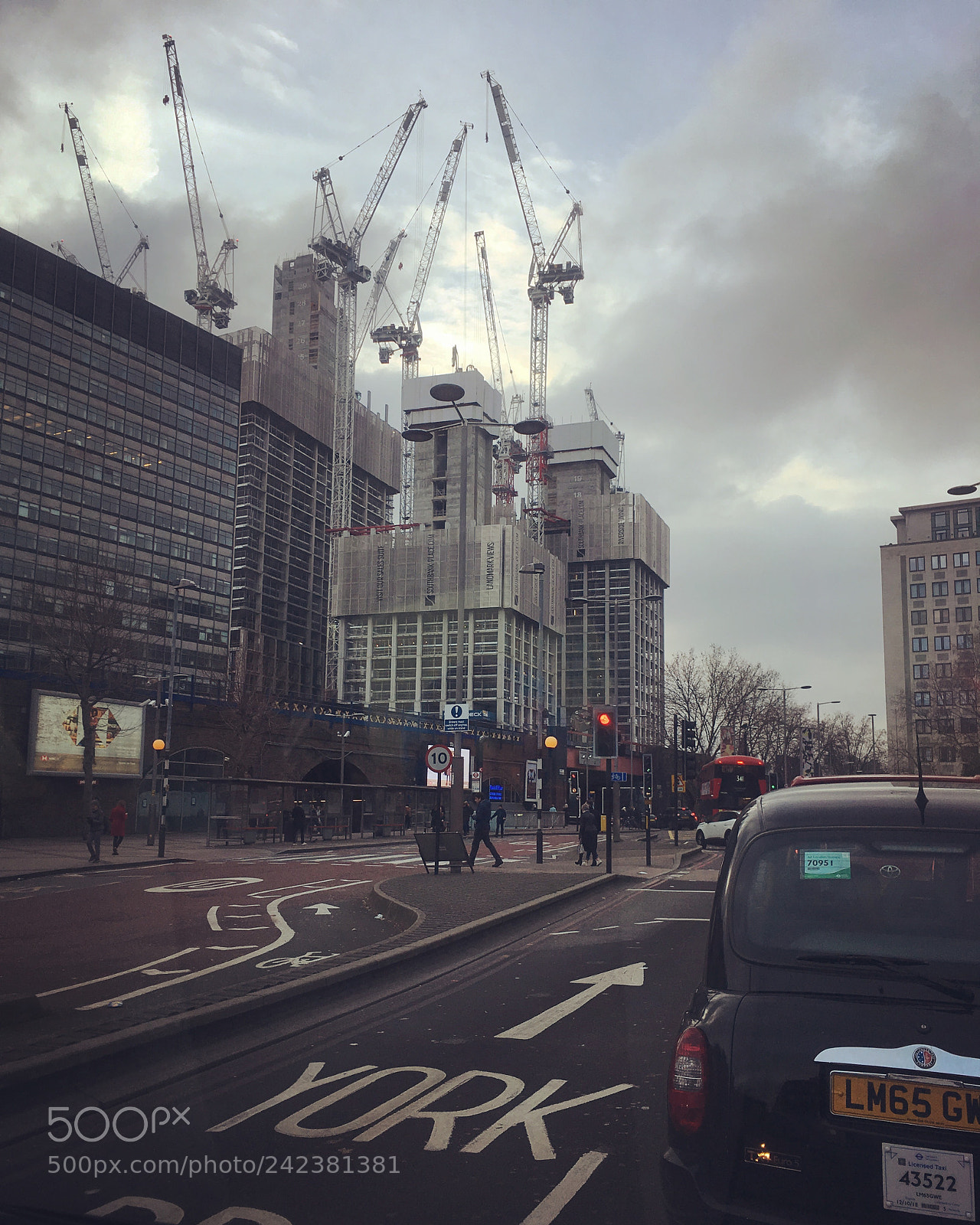 Apple iPhone SE sample photo. Cranes photography