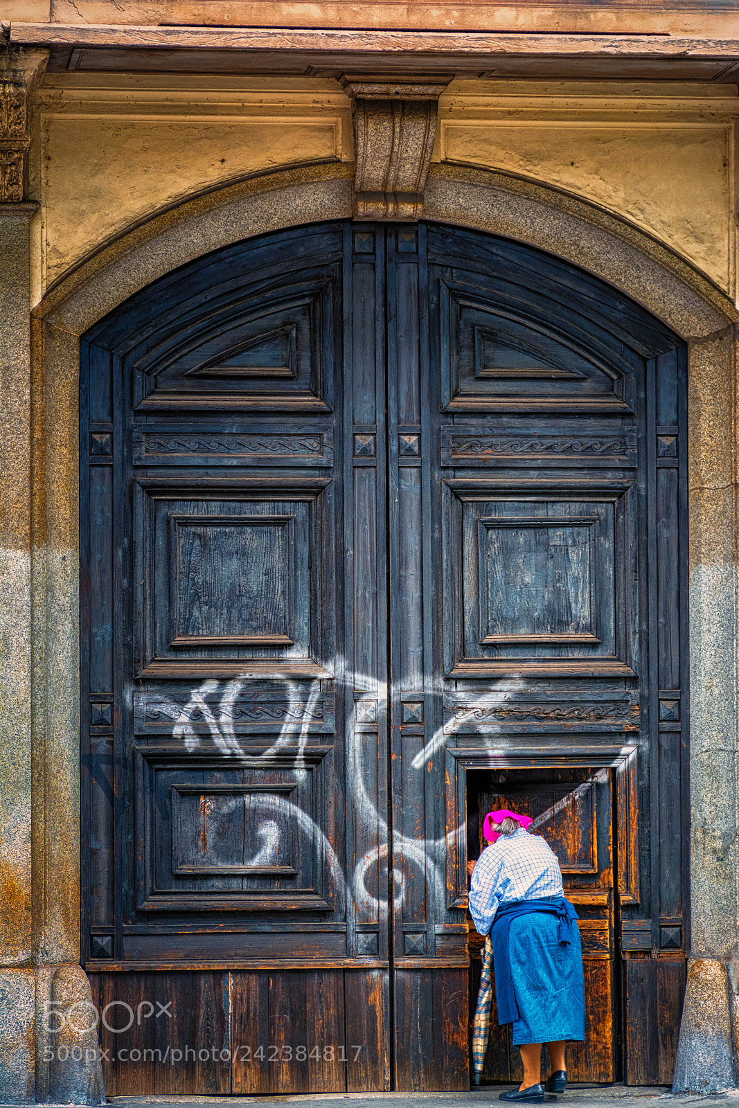 Nikon D7100 sample photo. La sciura ( la signora ) photography