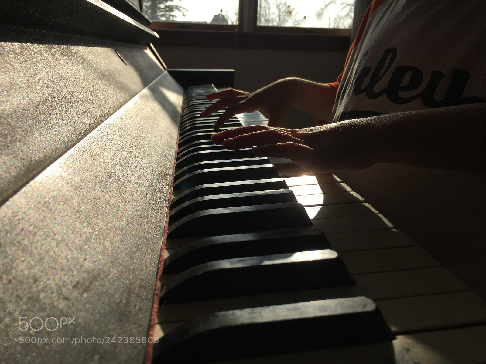 Apple iPhone 6s sample photo. Piano prodigy photography