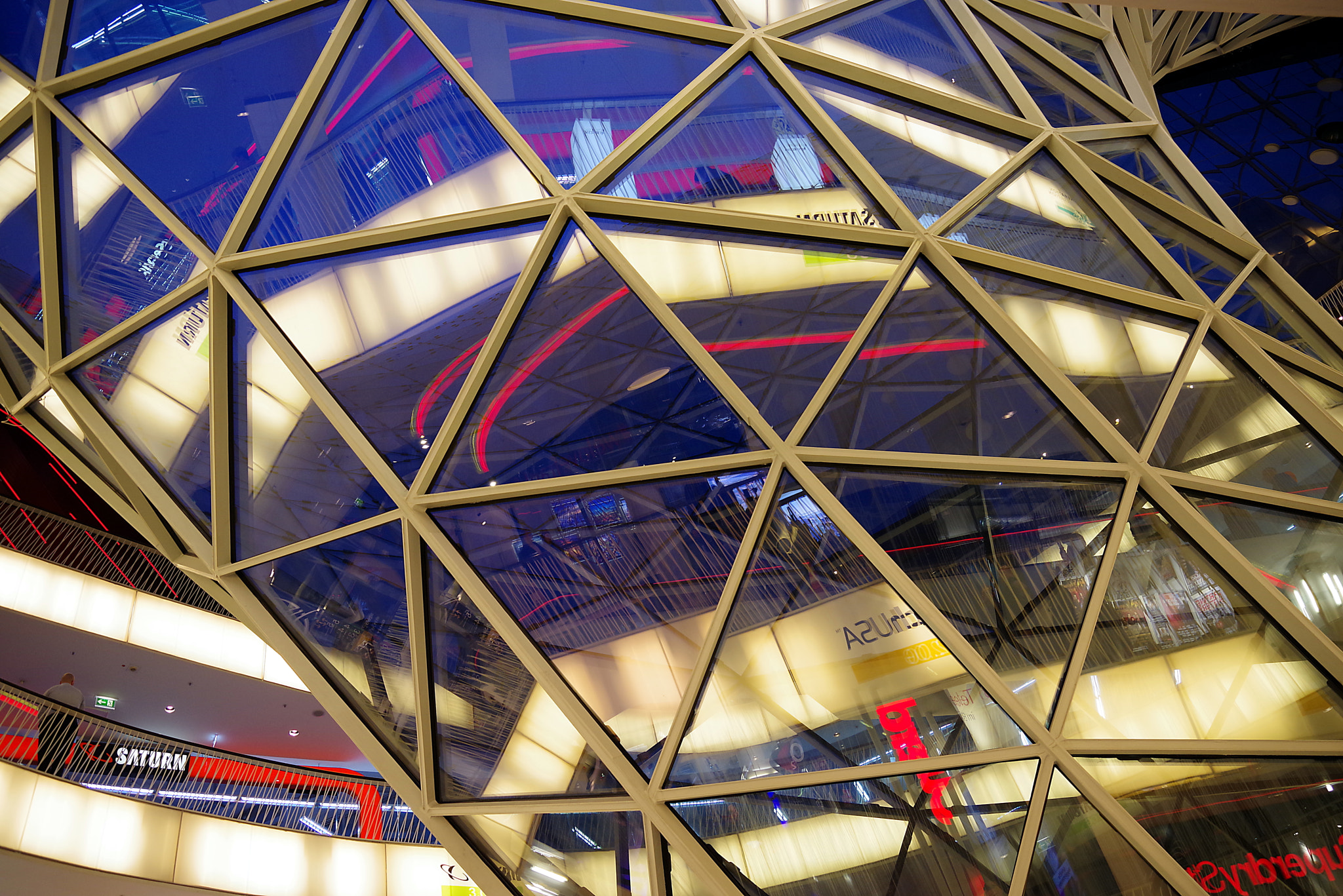 Pentax K-1 sample photo. Frankfurt, my zeil photography