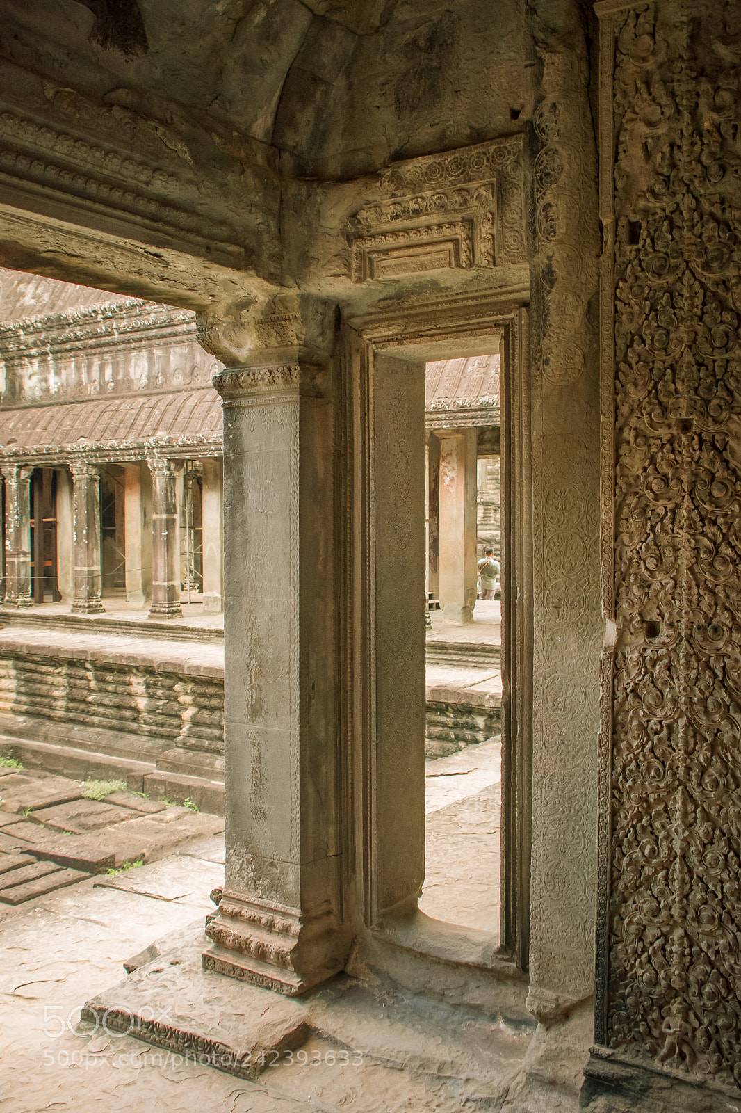 Nikon D5500 sample photo. Angkor wat - column photography