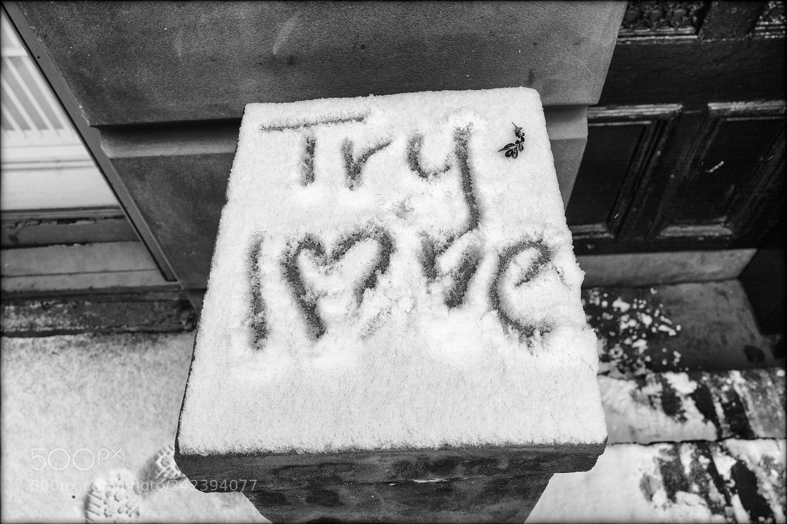 Leica Q (Typ 116) sample photo. Message in the snow photography