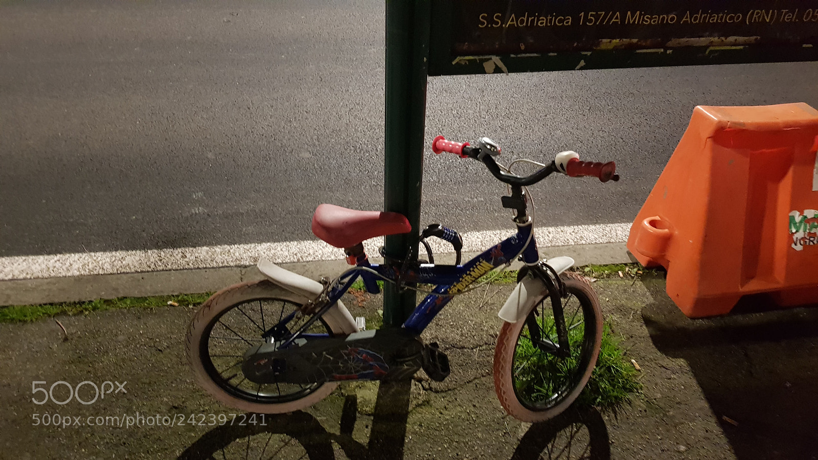 Samsung Galaxy S8 sample photo. Untitled photography