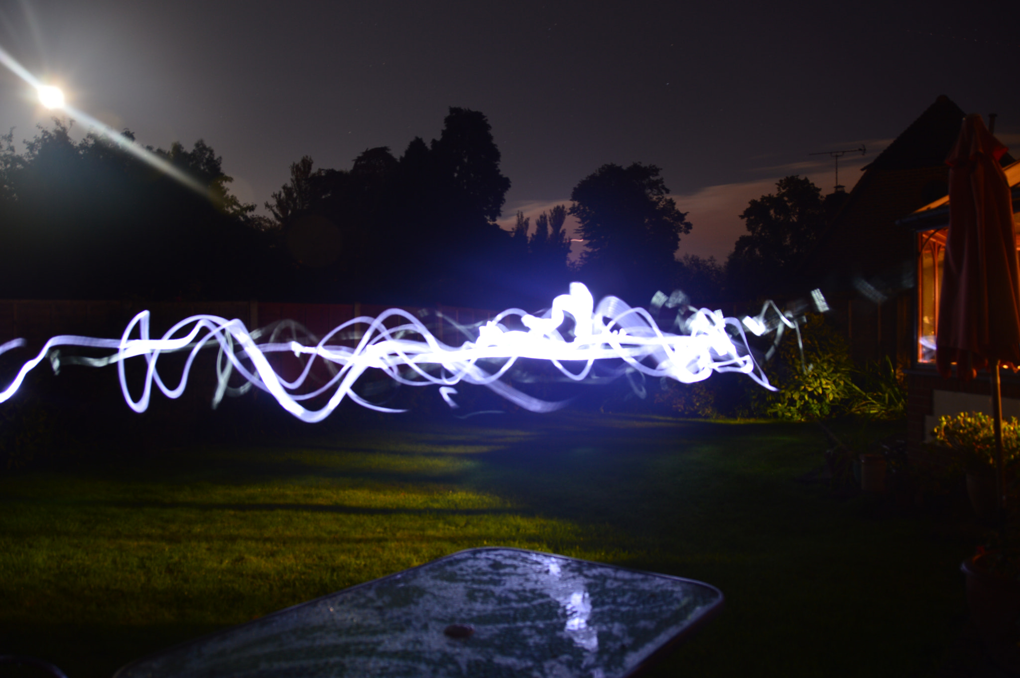 Nikon D3200 sample photo. Super light photography