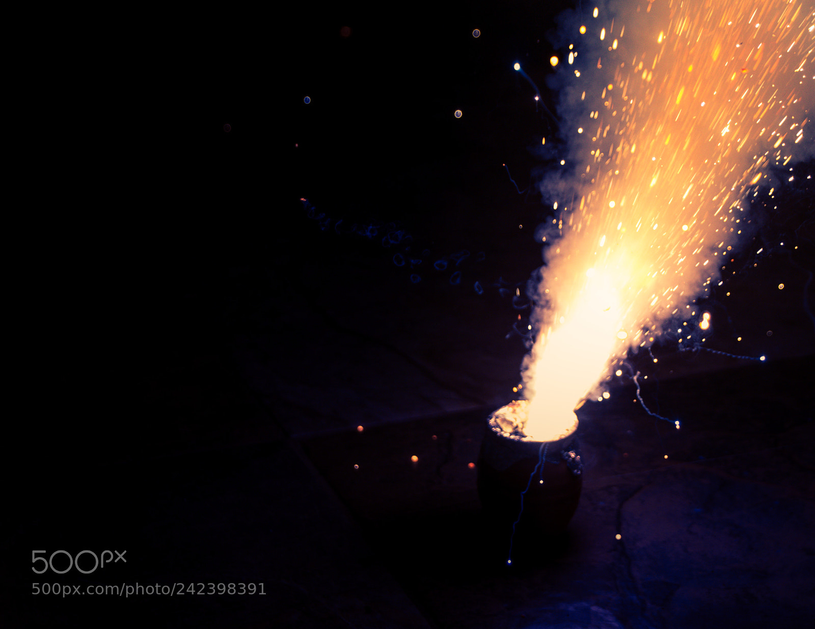 Canon EOS 1200D (EOS Rebel T5 / EOS Kiss X70 / EOS Hi) sample photo. Fire works and sparkles photography