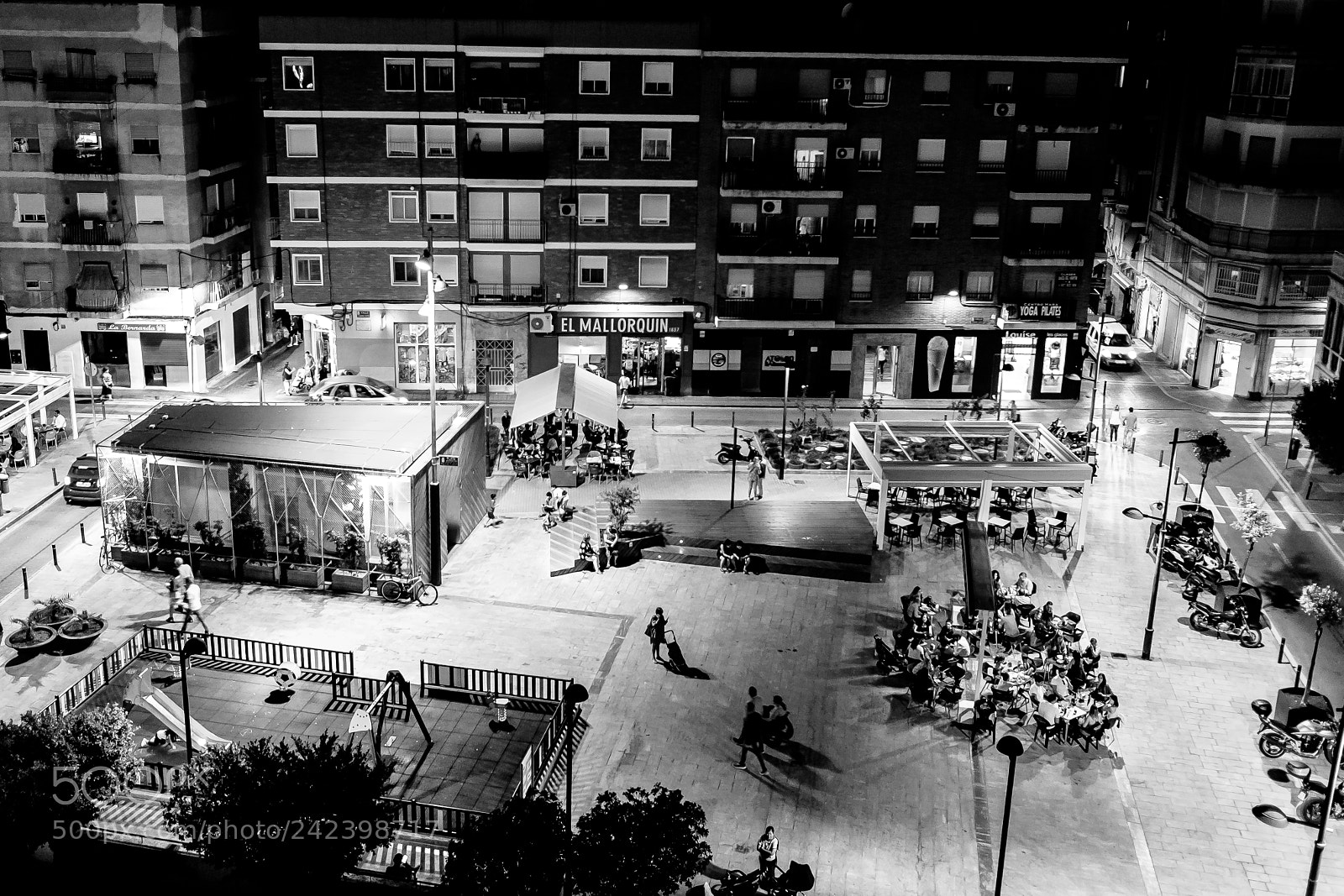 Fujifilm X70 sample photo. Plaza cristo resucitado photography