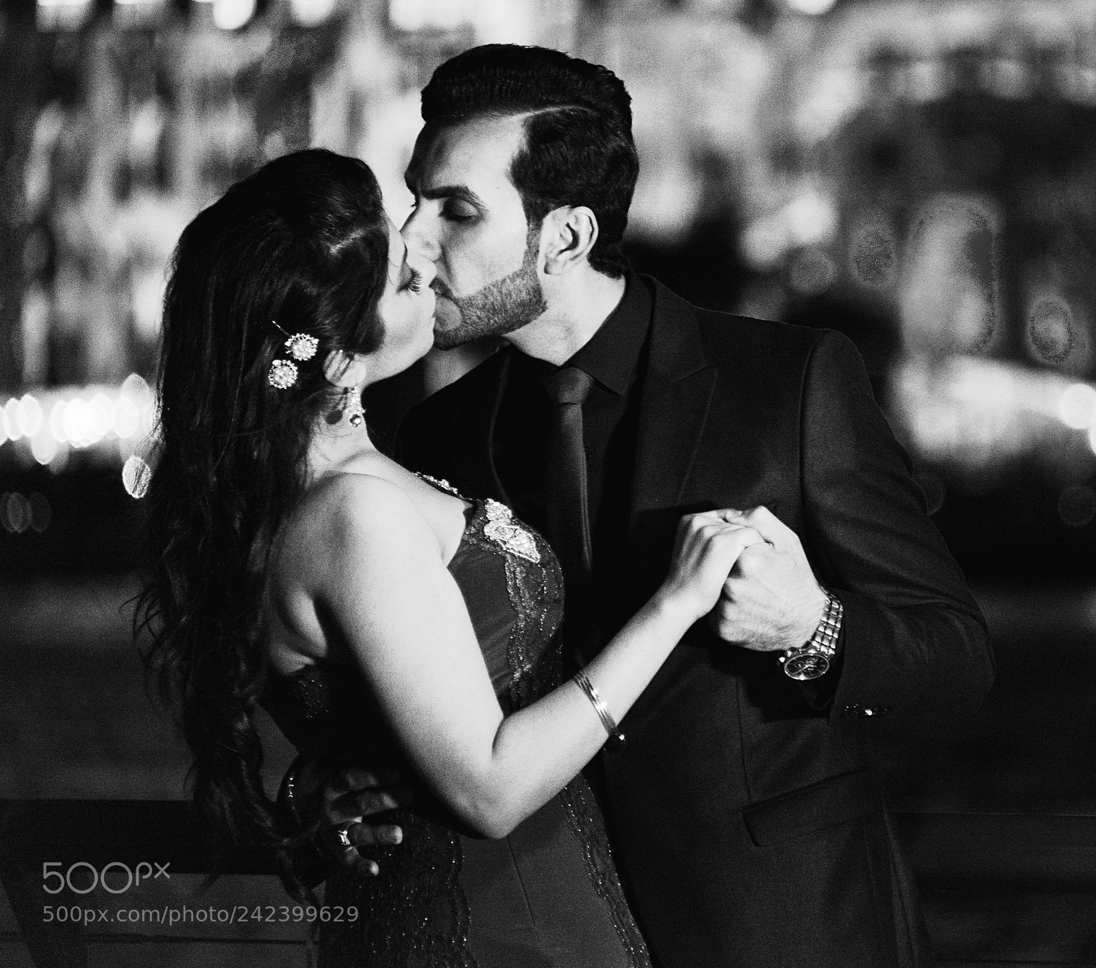 Nikon D800E sample photo. The kiss photography