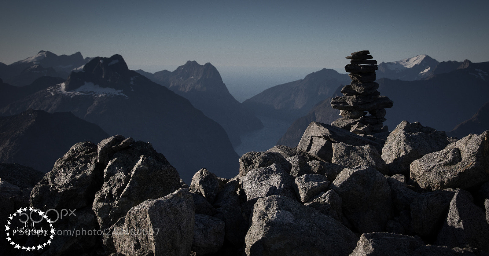 Canon EOS 7D Mark II sample photo. Summit cairn, fiordland photography