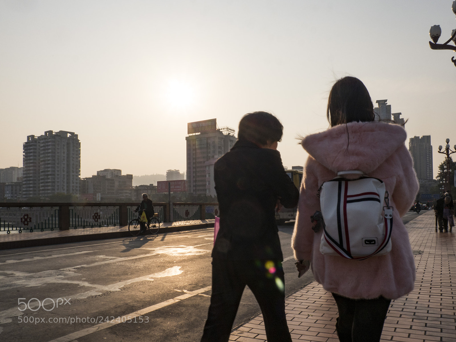 Olympus PEN E-PL7 sample photo. Rush photography