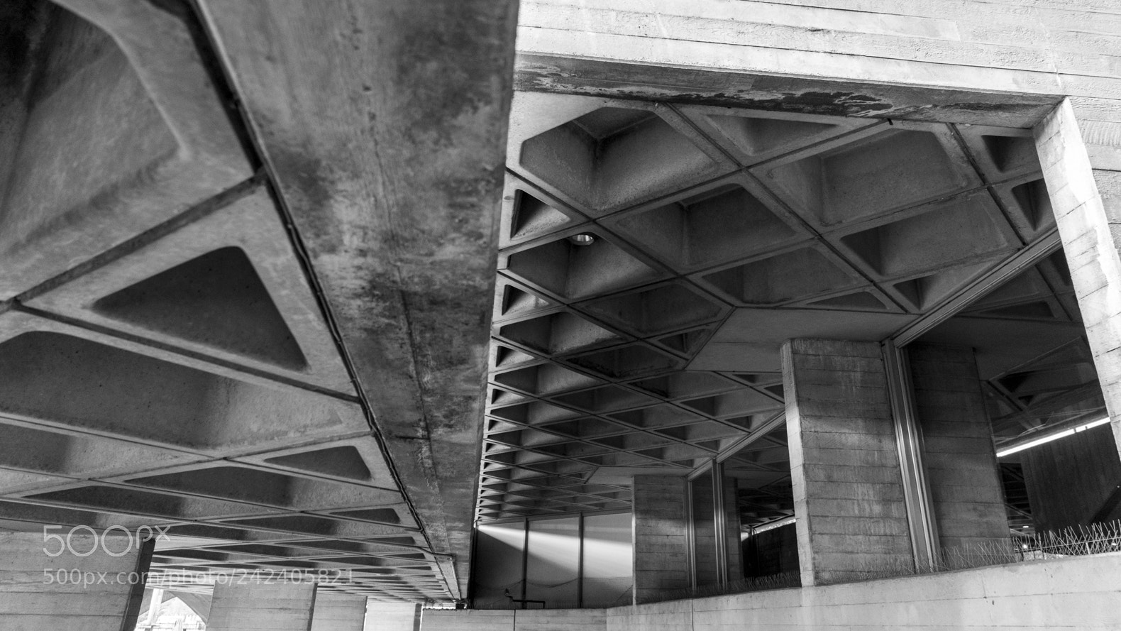 Sony a7S II sample photo. National theatre - london photography