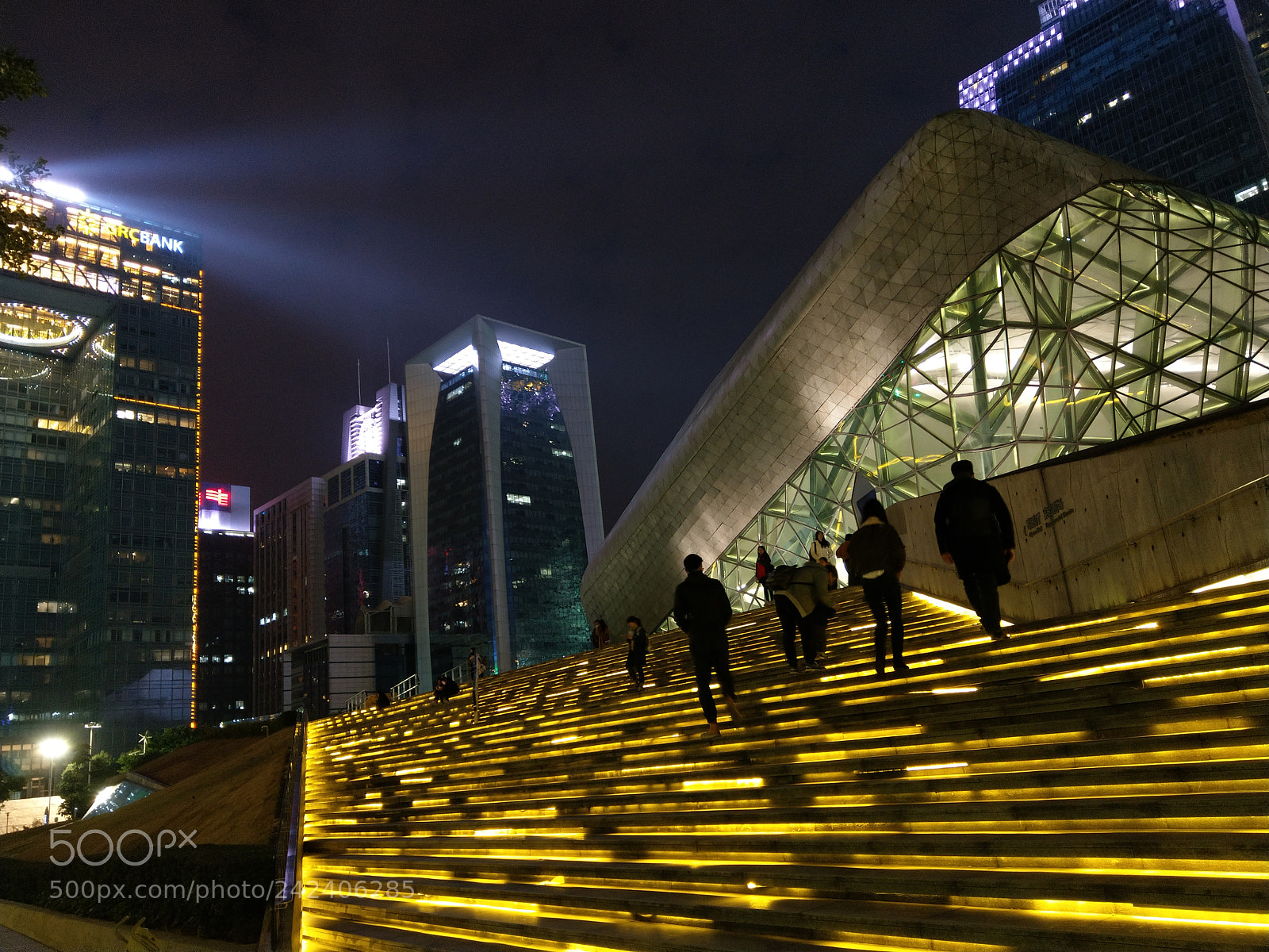 HTC U11 sample photo. Guangzhou grand theater photography