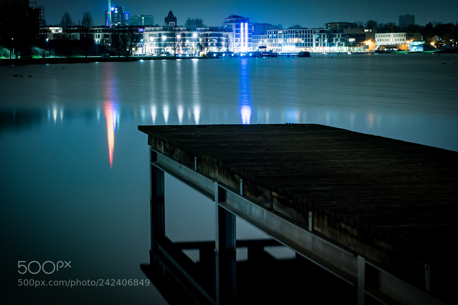 Sony SLT-A68 sample photo. Phönixsee quay photography