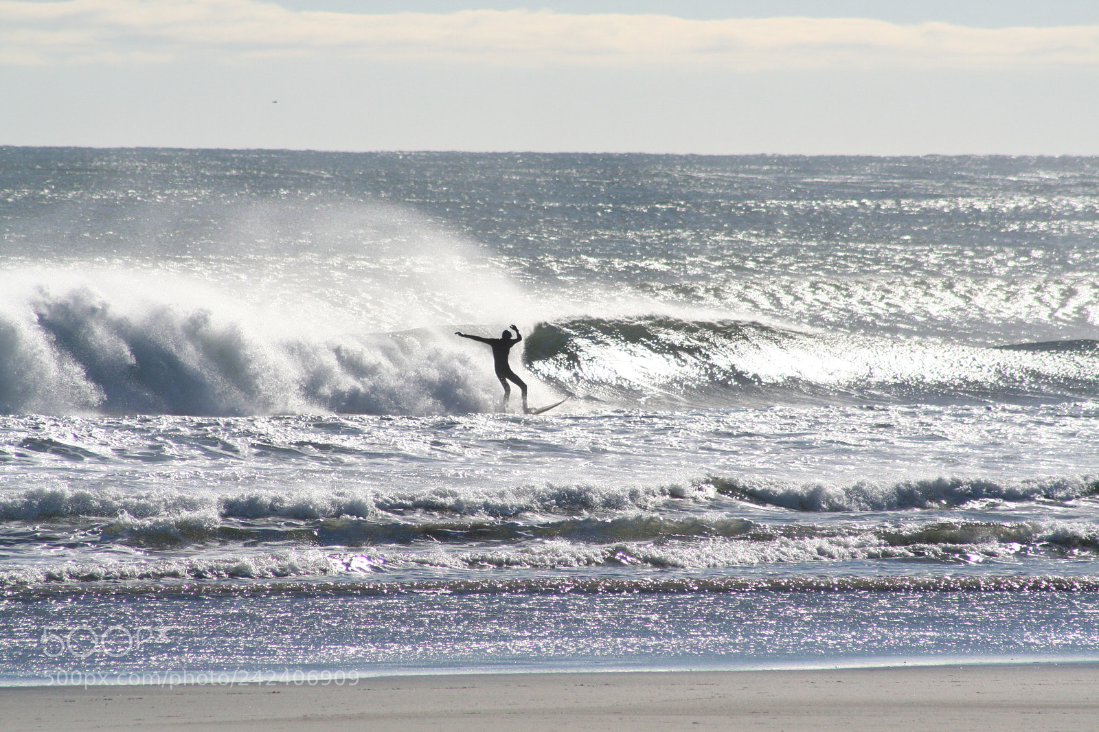 Canon EOS 350D (EOS Digital Rebel XT / EOS Kiss Digital N) sample photo. Surfing in january photography