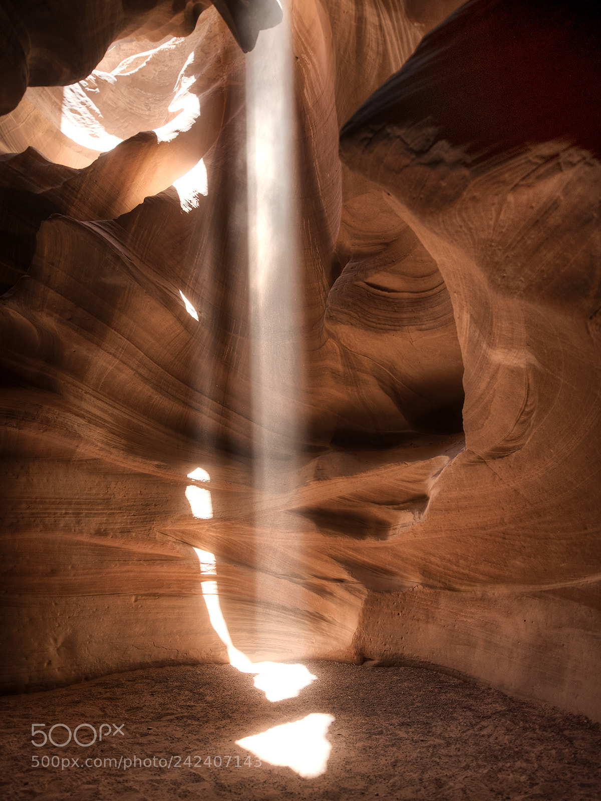 Nikon D800 sample photo. Beautiful beam photography