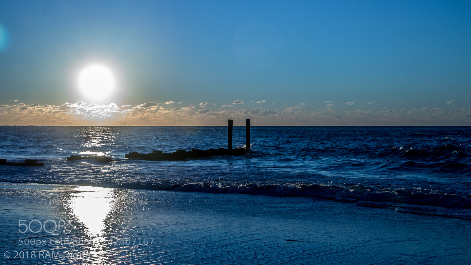 Canon EOS 760D (EOS Rebel T6s / EOS 8000D) sample photo. Warm shade of blue photography