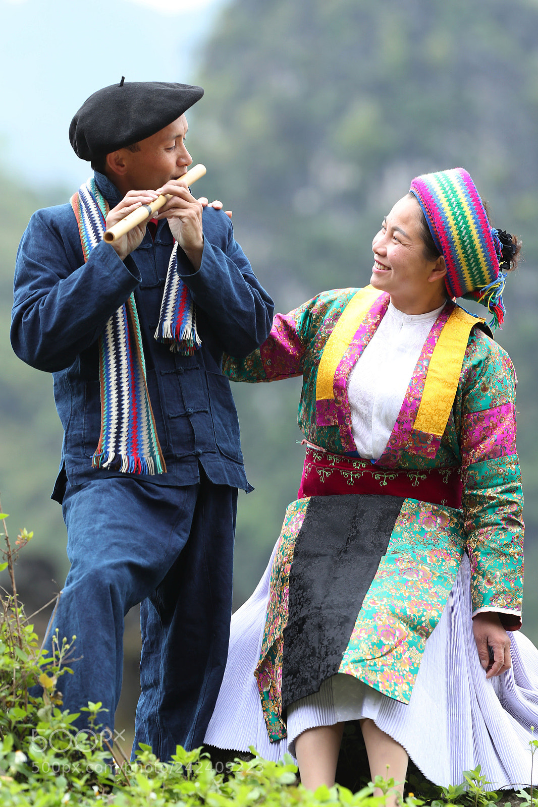 Canon EOS-1D X Mark II sample photo. Khauvai couples in love photography