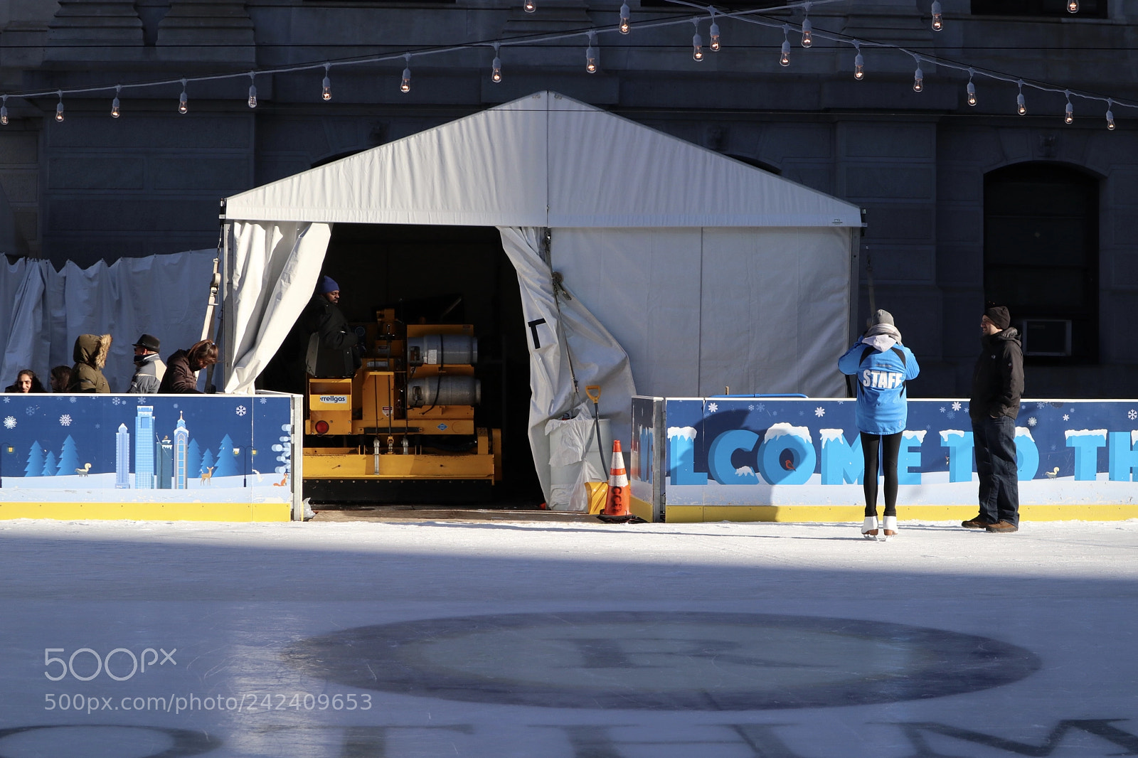 Canon EOS M100 sample photo. Waiting for zamboni photography