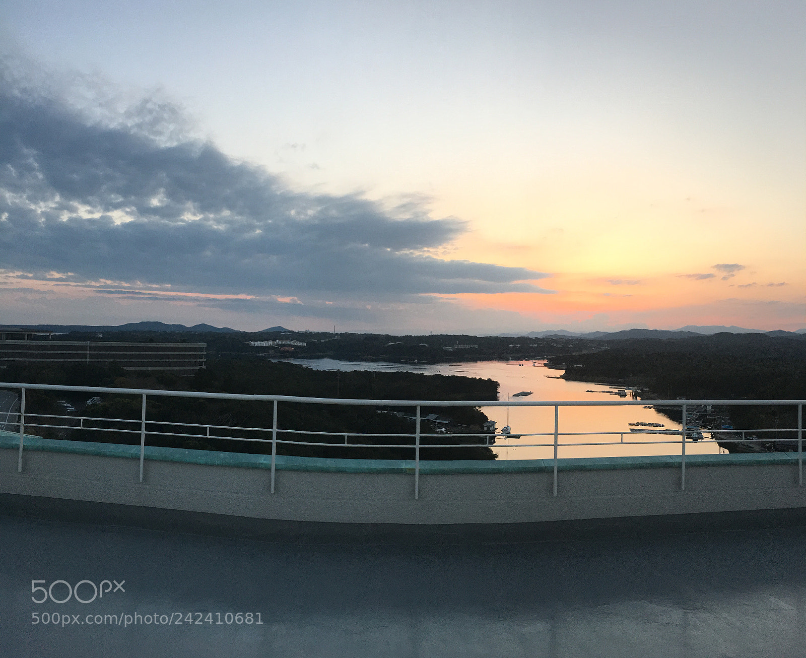 Apple iPhone 6s sample photo. Shima kanko photography