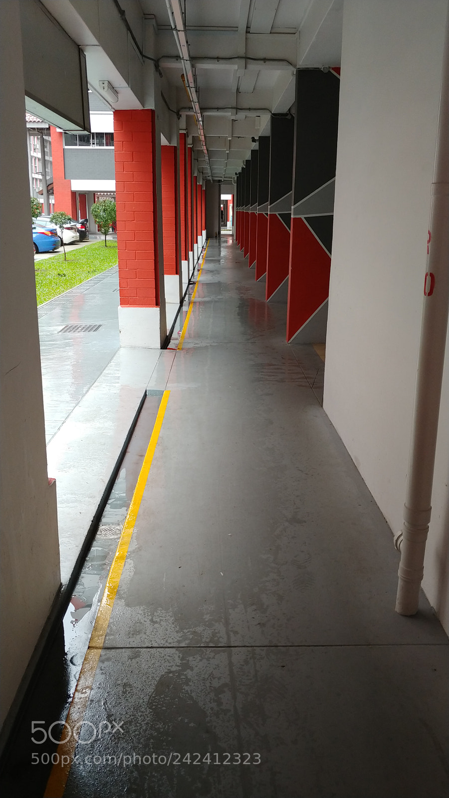 LG V30 sample photo. 8.hdb walkway photography