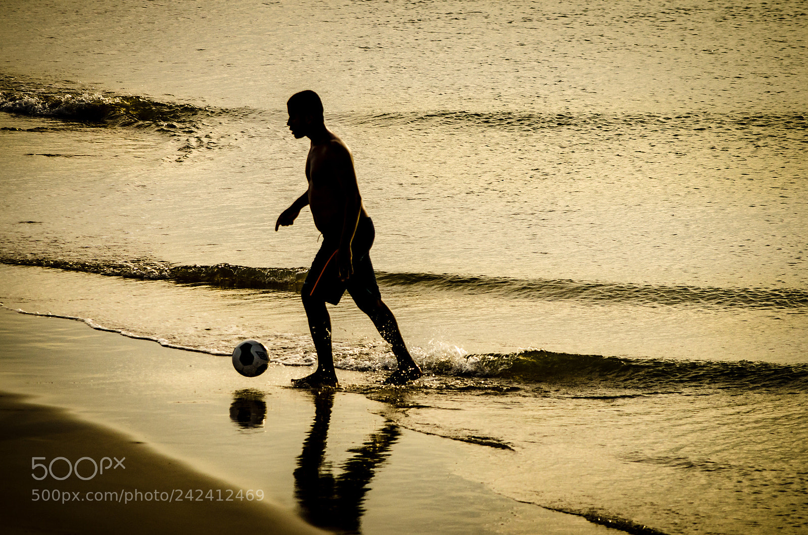 Nikon D5100 sample photo. Football at sunset by photography