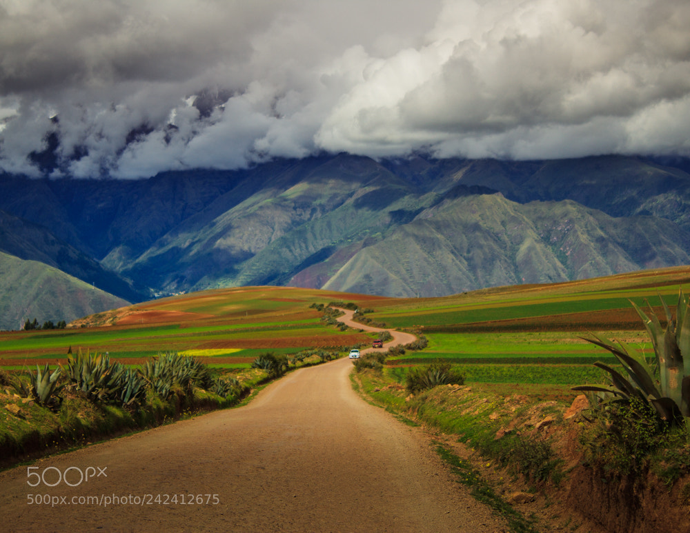 Canon EOS 1300D (EOS Rebel T6 / EOS Kiss X80) sample photo. Sacred valley, peru photography