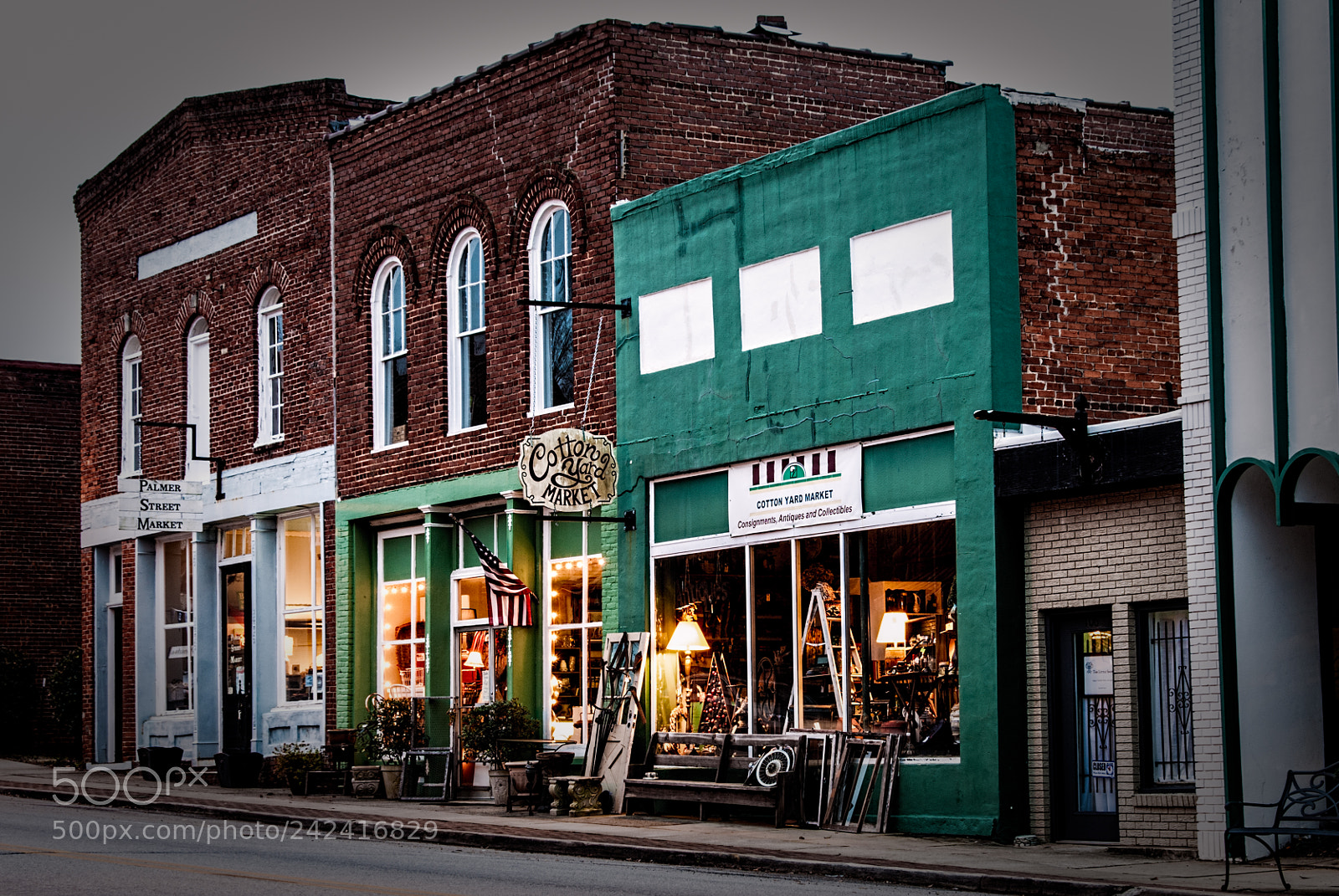 Nikon D80 sample photo. Ridgeway storefronts photography