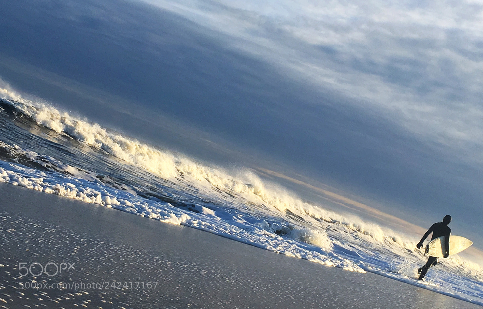 Apple iPhone SE sample photo. Surfing by the sea photography