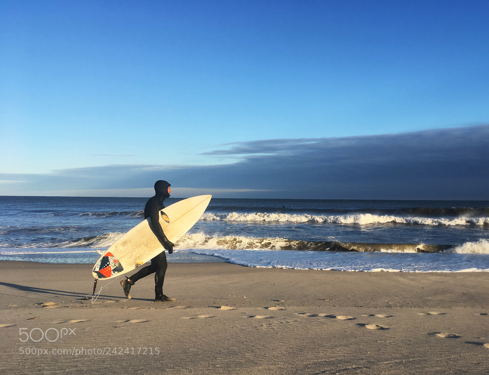 Apple iPhone SE sample photo. Surfing by the sea photography