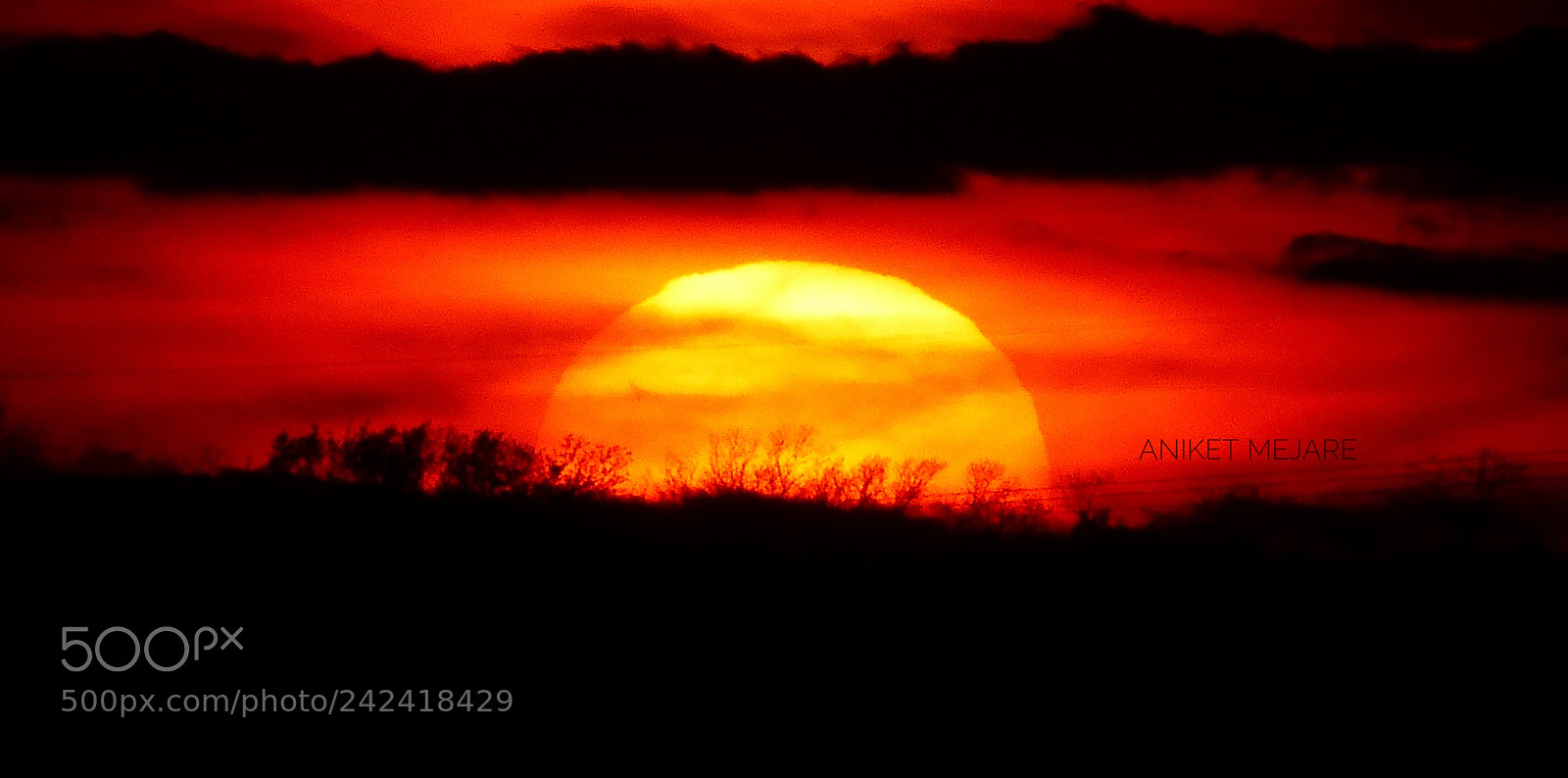 Panasonic Lumix DMC-FZ200 sample photo. Canvas of fire photography