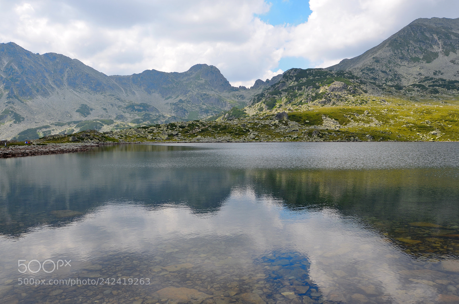 Nikon D5100 sample photo. Reflection in bucura lake photography