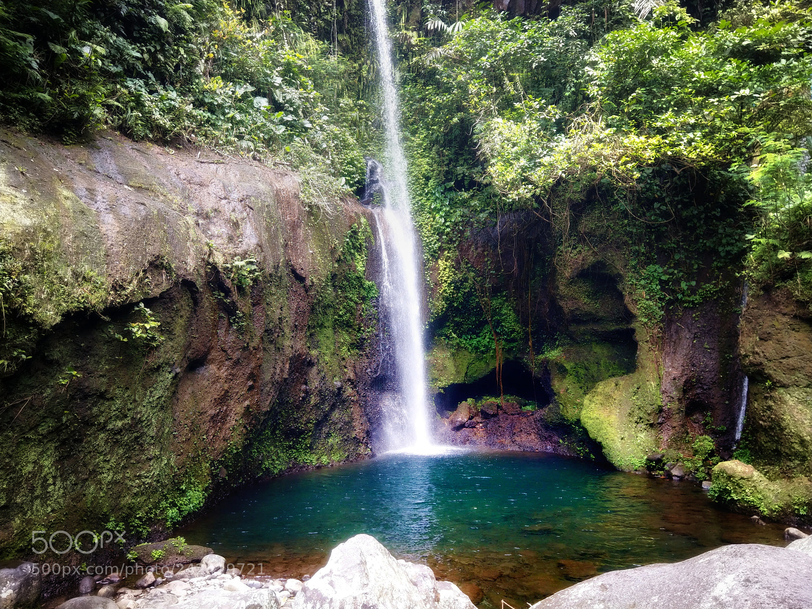 HTC U11 sample photo. Angle's waterfall photography