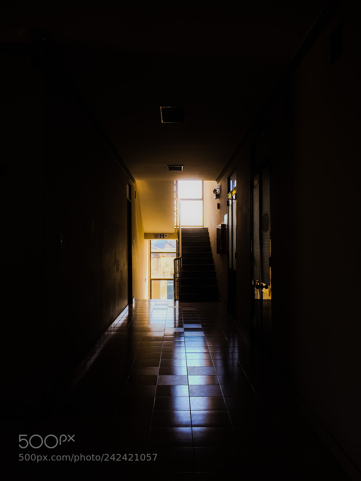 Apple iPhone 5s sample photo. Dark photography