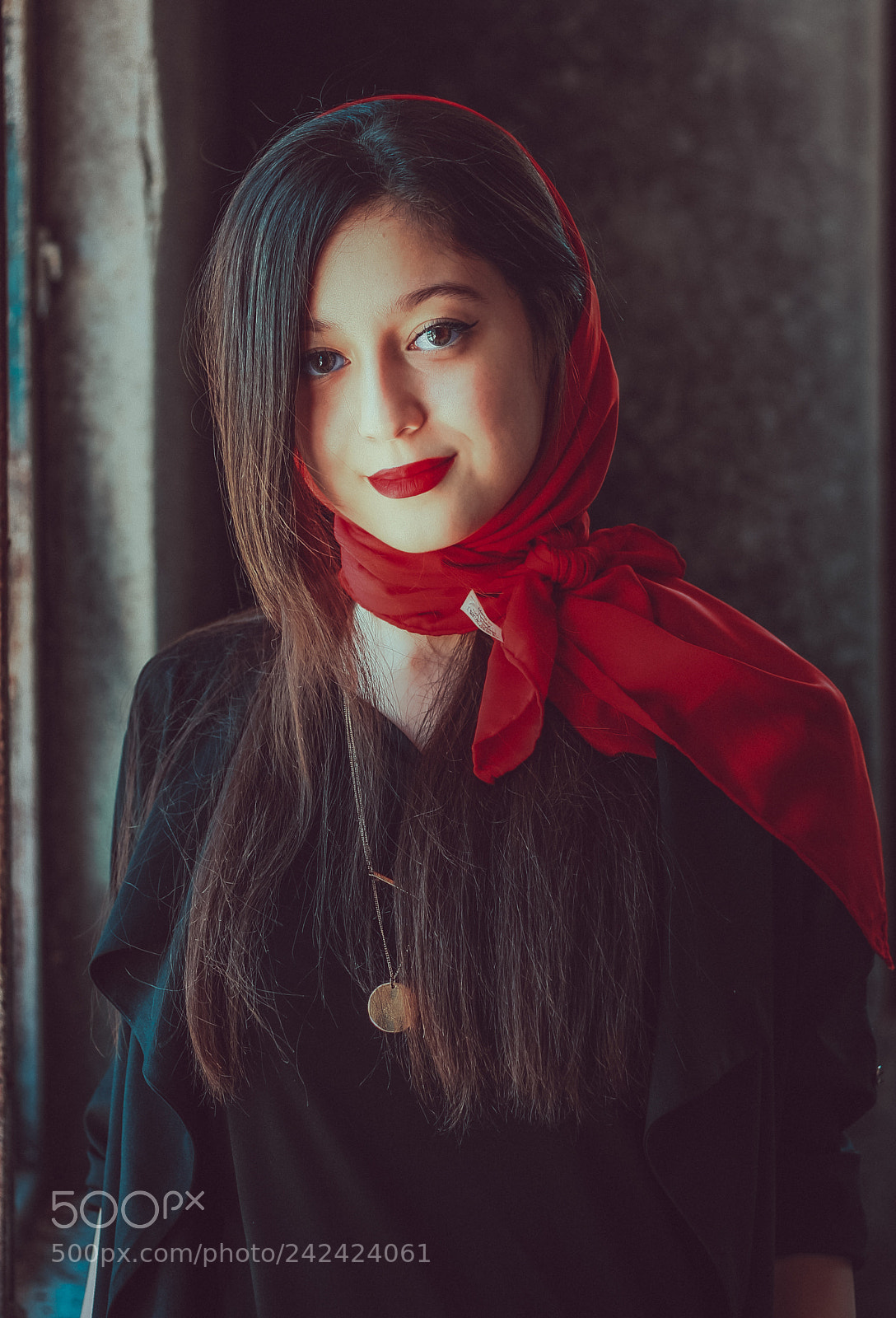 Canon EOS 40D sample photo. Red girl photography