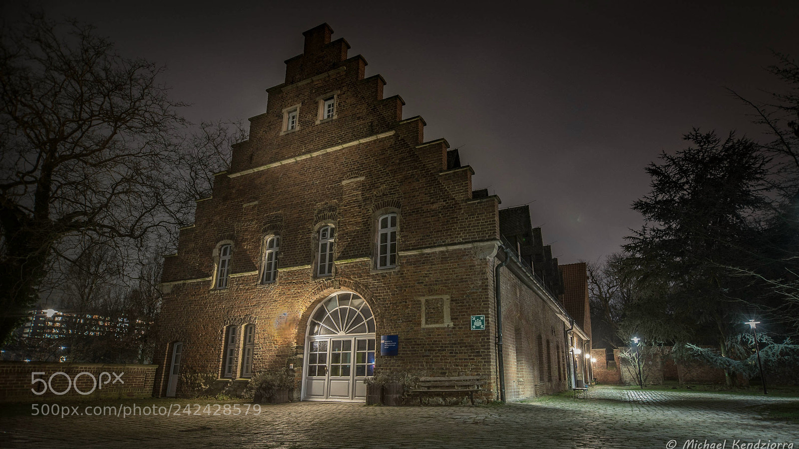 Sony a7 II sample photo. Castle park herten photography