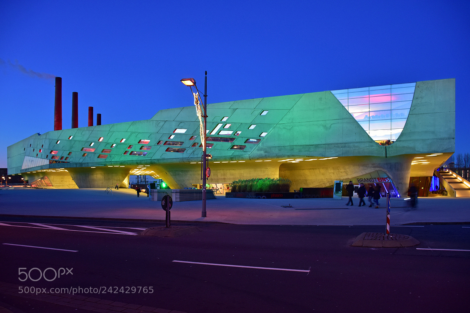 Nikon D7200 sample photo. Phaeno center in green photography