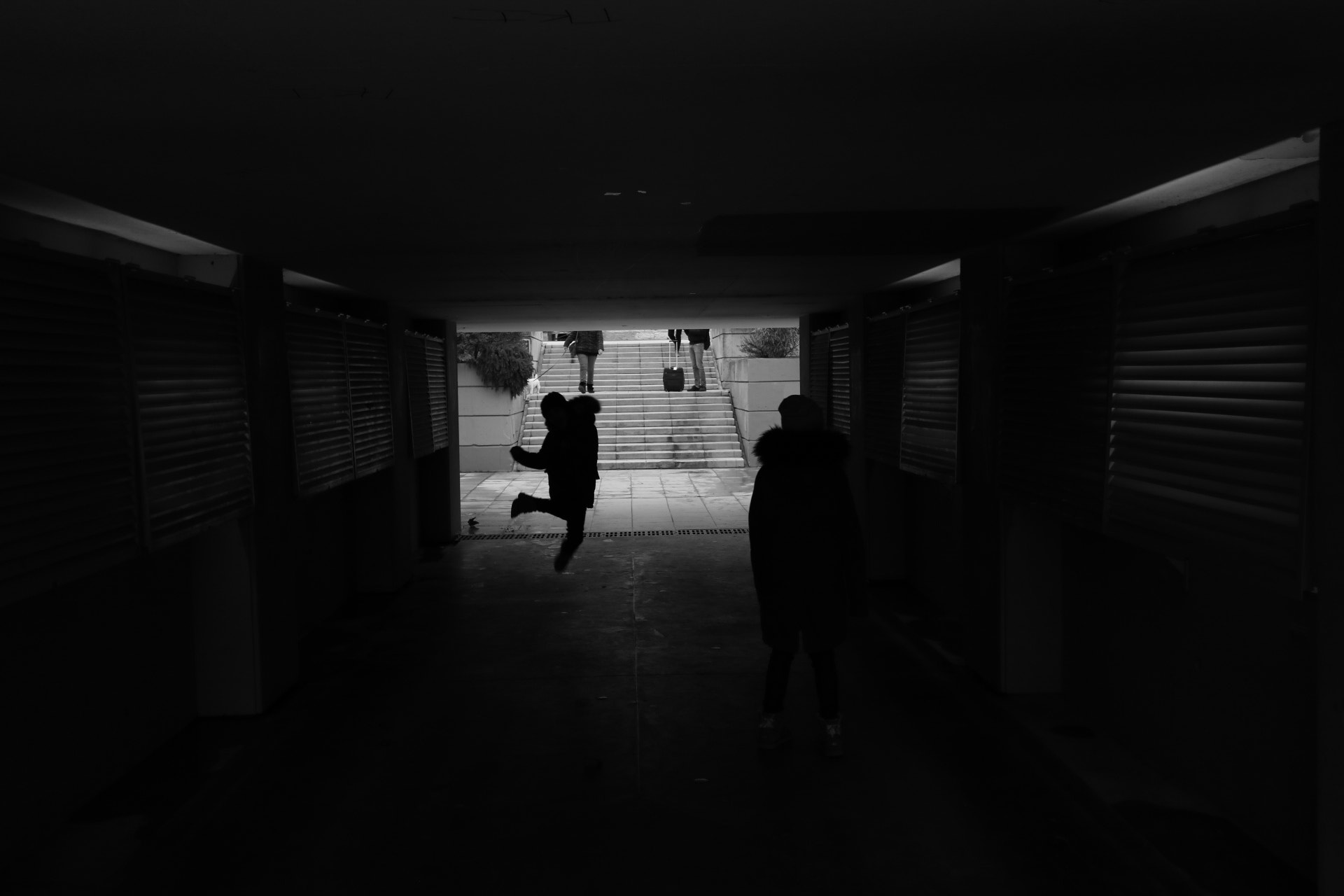Canon EOS 760D (EOS Rebel T6s / EOS 8000D) sample photo. Jump street in avignon photography