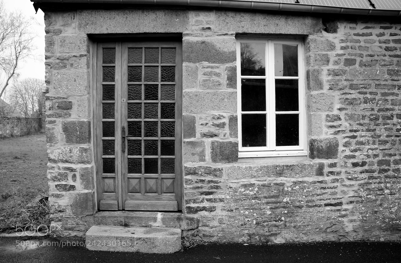 Canon EOS 550D (EOS Rebel T2i / EOS Kiss X4) sample photo. Façade tinchebrayenne photography