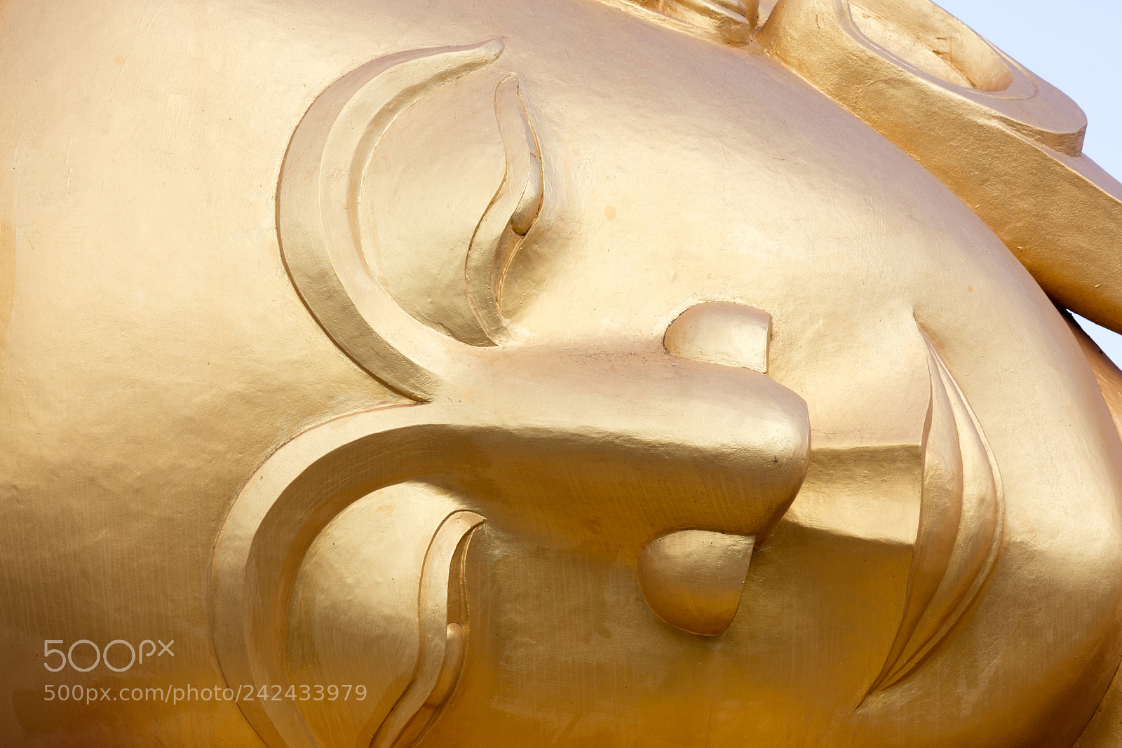 Canon EOS 5DS R sample photo. Phat that luang photography