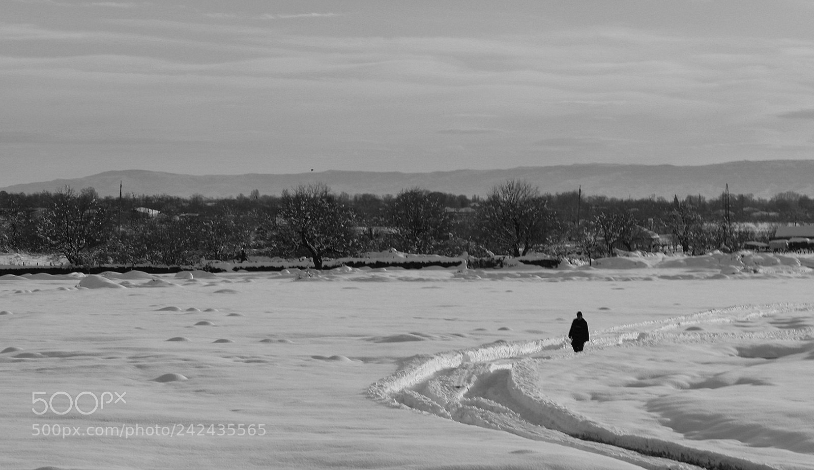 Canon EOS 650D (EOS Rebel T4i / EOS Kiss X6i) sample photo. Winter road photography