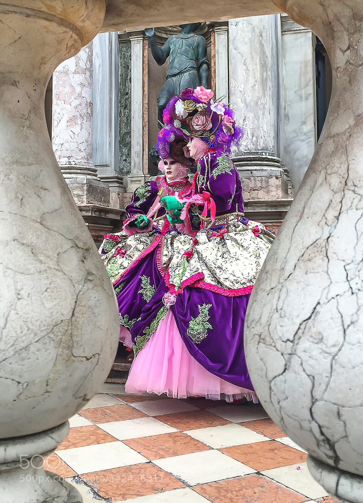 Apple iPhone 6 sample photo. Venice carnival photography