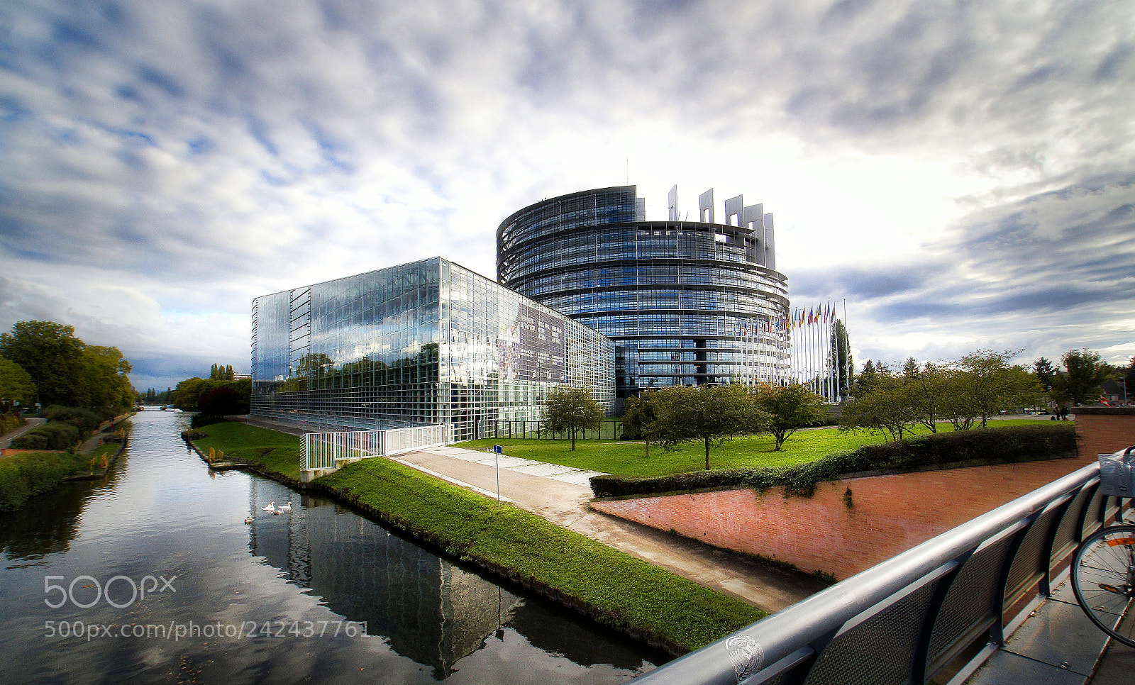 Sony SLT-A58 sample photo. Strasbourg eu parlament photography