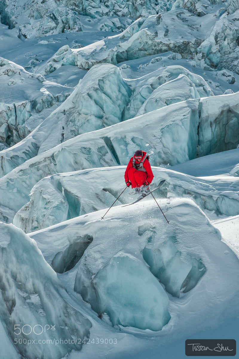 Canon EOS 50D sample photo. Jumping ice with guerlain photography